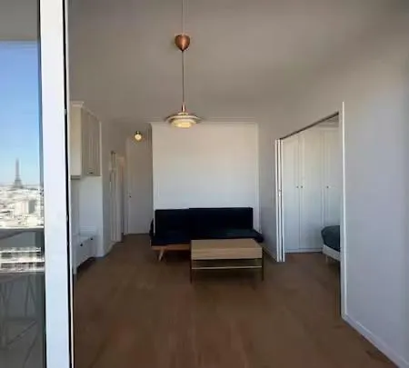 Apartment Elegant Eiffel View Balcony And Garage