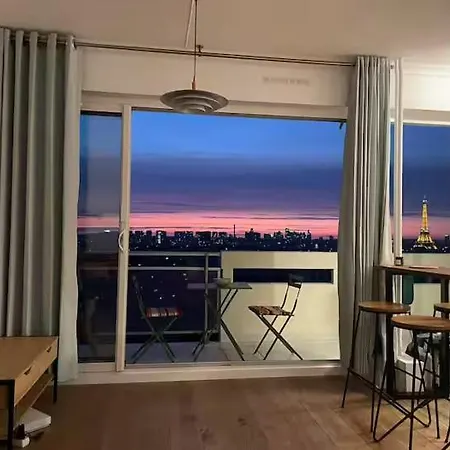 Elegant Eiffel View Balcony And Garage *